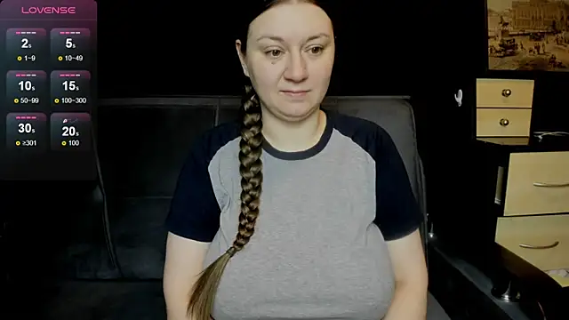 Snapshot of AlisaBacker chatting on April 11, 2026, 1:59 pm AlisaBacker online show from April 11, 2026, 1:59 pm