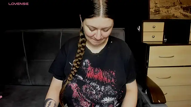 Snapshot of AlisaBacker chatting on March 13, 2026, 7:41 pm AlisaBacker online show from March 13, 2026, 7:41 pm