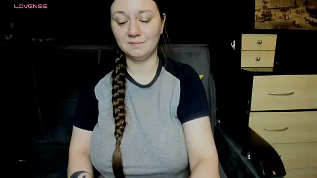 Snapshot of AlisaBacker chatting on March 13, 2026, 1:21 am AlisaBacker online show from March 13, 2026, 1:21 am