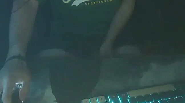 Snapshot of bnj181407 chatting on February 23, 2025, 8:22 pm bnj181407 online show from February 23, 2025, 8:22 pm