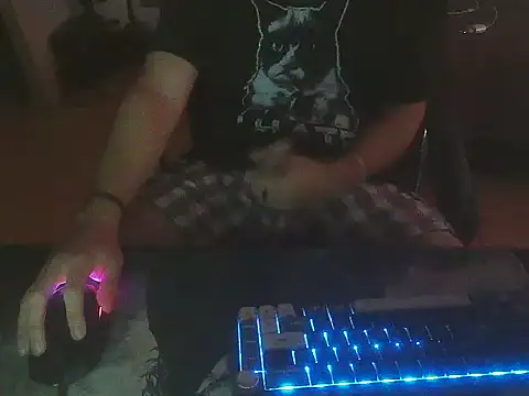 Snapshot of bnj181407 chatting on March 7, 2026, 1:38 pm bnj181407 online show from March 7, 2026, 1:38 pm