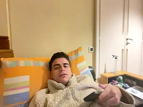 Snapshot of cubalibre02 chatting on November 27, 2025, 9:26 pm cubalibre02 online show from November 27, 2025, 9:26 pm