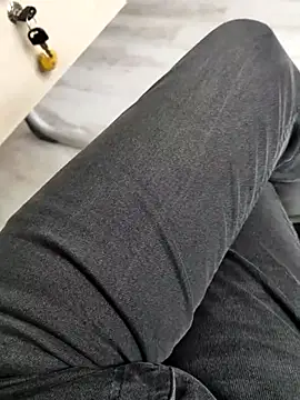 Snapshot of ertance40 chatting on February 12, 2025, 9:42 am ertance40 online show from February 12, 2025, 9:42 am