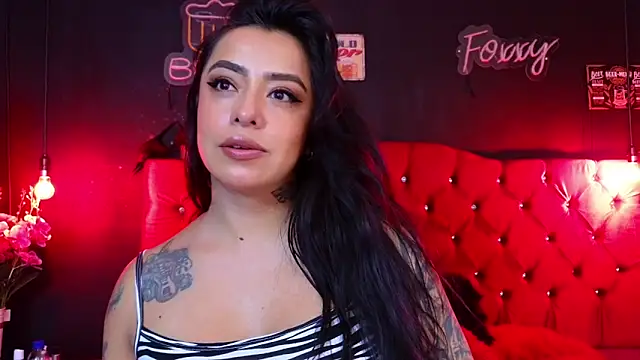 Snapshot of foxxy_nasty chatting on November 20, 2025, 4:29 pm foxxy nasty online show from November 20, 2025, 4:29 pm