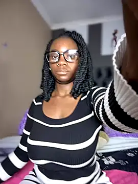 Candy-Heart online show from October 31, 2025, 6:10 am