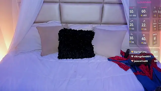 Snapshot of kristen_kassi chatting on October 7, 2025, 7:42 am kristen kassi online show from October 7, 2025, 7:42 am