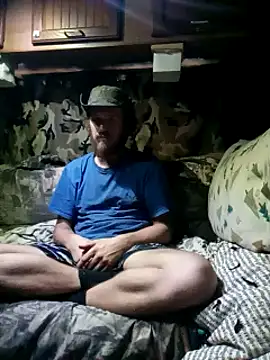 Snapshot of hothippie420 chatting on November 16, 2025, 10:13 pm hothippie420 online show from November 16, 2025, 10:13 pm