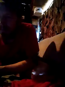 Snapshot of hothippie420 chatting on November 14, 2025, 5:27 pm hothippie420 online show from November 14, 2025, 5:27 pm