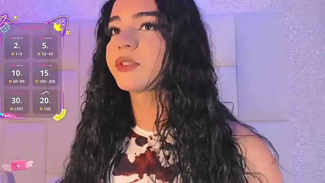 Snapshot of Summer_walkerr chatting on November 8, 2025, 12:42 pm Summer walkerr online show from November 8, 2025, 12:42 pm