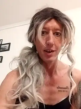 Snapshot of AlexiaXXL chatting on December 18, 2025, 5:56 am AlexiaXXL online show from December 18, 2025, 5:56 am