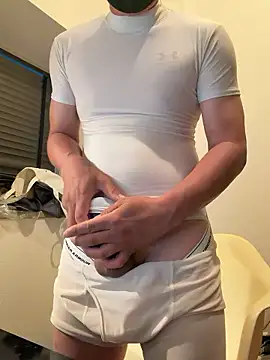 MTKIK online show from May 3, 2026, 8:19 am