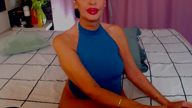 Snapshot of shannon4u chatting on March 10, 2025, 9:29 pm shannon4u online show from March 10, 2025, 9:29 pm