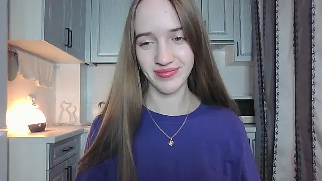 leslie my lovee online show from October 3, 2025, 9:05 pm