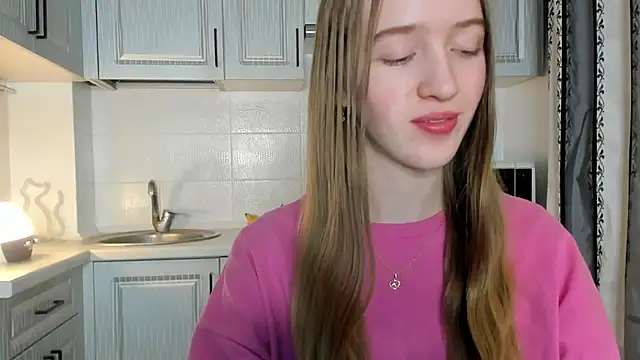 Snapshot of leslie_my_lovee chatting on December 2, 2025, 4:30 pm leslie my lovee online show from December 2, 2025, 4:30 pm