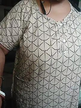 Snapshot of Ivy-09 chatting on February 27, 2026, 5:18 am Ivy-09 online show from February 27, 2026, 5:18 am