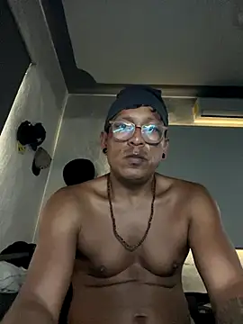 Snapshot of Capxxx chatting on October 13, 2025, 8:21 pm Capxxx online show from October 13, 2025, 8:21 pm