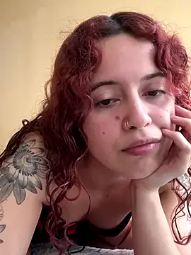 frikigyal online show from December 19, 2025, 10:23 pm