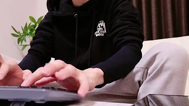 Hanabi-hentai online show from December 3, 2024, 12:13 pm