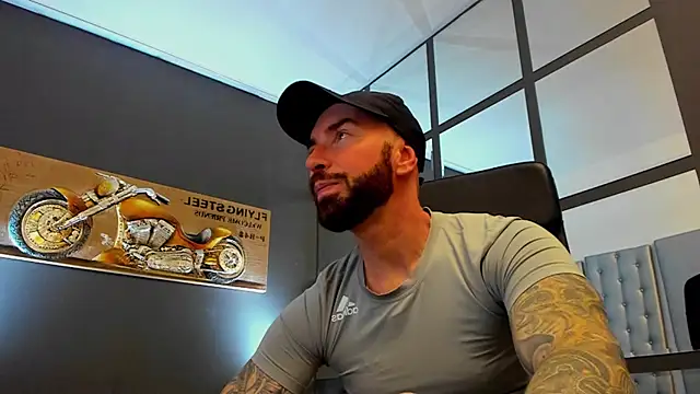 AronGrant online show from November 30, 2025, 11:11 am