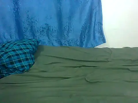 Sweetblackgal3 online show from December 13, 2025, 8:04 pm