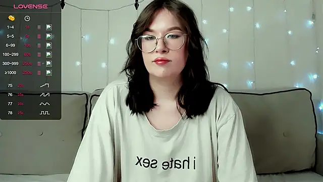 Snapshot of MyNameIsLilith chatting on March 19, 2026, 4:51 pm MyNameIsLilith online show from March 19, 2026, 4:51 pm