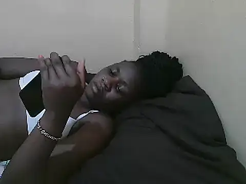 Snapshot of baby-jenaya chatting on December 13, 2024, 11:28 pm baby-jenaya online show from December 13, 2024, 11:28 pm