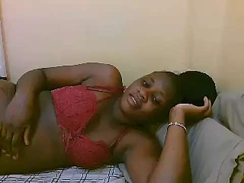 Snapshot of baby-jenaya chatting on December 15, 2024, 1:32 pm baby-jenaya online show from December 15, 2024, 1:32 pm