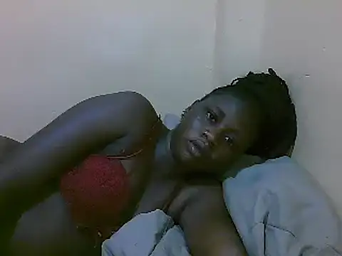 Snapshot of baby-jenaya chatting on December 12, 2024, 1:10 am baby-jenaya online show from December 12, 2024, 1:10 am