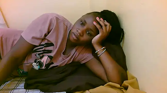 Snapshot of baby-jenaya chatting on December 7, 2024, 10:17 am baby-jenaya online show from December 7, 2024, 10:17 am