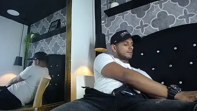 Chris Dick23 online show from July 5, 2026, 3:55 am