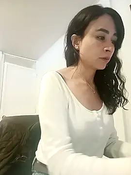 Snapshot of reme_ark23 chatting on November 13, 2025, 3:54 am reme ark23 online show from November 13, 2025, 3:54 am