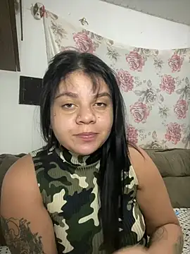 Snapshot of badgalbitch3 chatting on July 22, 2026, 12:01 am badgalbitch3 online show from July 22, 2026, 12:01 am