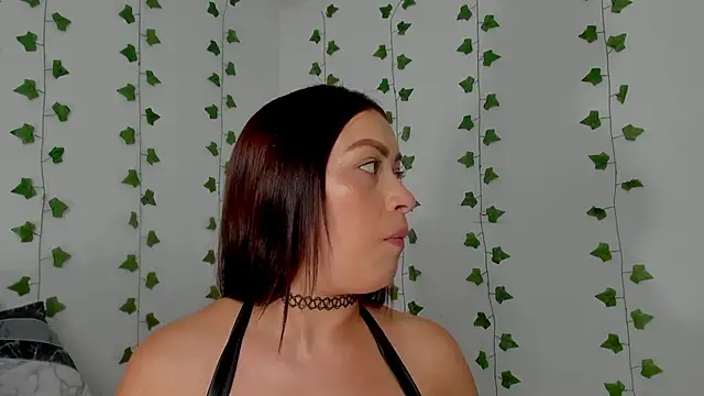 Miaa Garcia online show from January 14, 2026, 10:13 pm