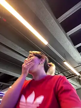 Snapshot of amooraaamoon chatting on November 9, 2025, 2:54 pm amooraaamoon online show from November 9, 2025, 2:54 pm