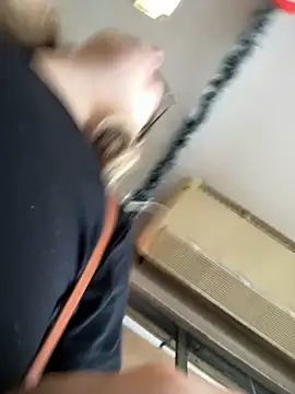 Snapshot of amooraaamoon chatting on November 24, 2025, 1:22 pm amooraaamoon online show from November 24, 2025, 1:22 pm