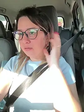 Snapshot of amooraaamoon chatting on November 22, 2025, 12:26 pm amooraaamoon online show from November 22, 2025, 12:26 pm