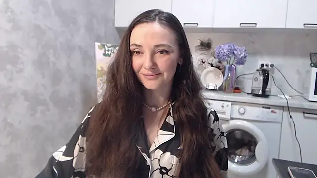 Snapshot of StacyMind chatting on February 5, 2025, 7:53 pm StacyMind online show from February 5, 2025, 7:53 pm