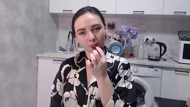 Snapshot of StacyMind chatting on February 7, 2025, 1:58 am StacyMind online show from February 7, 2025, 1:58 am