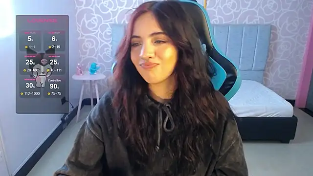 Snapshot of ninfa1_ch chatting on January 8, 2025, 11:32 am ninfa1 ch online show from January 8, 2025, 11:32 am