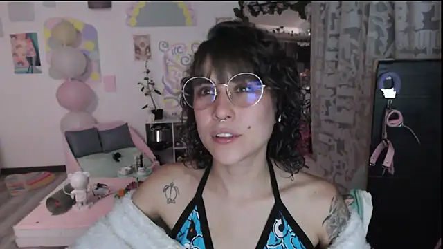 Hellen dumont online show from July 25, 2026, 1:57 am