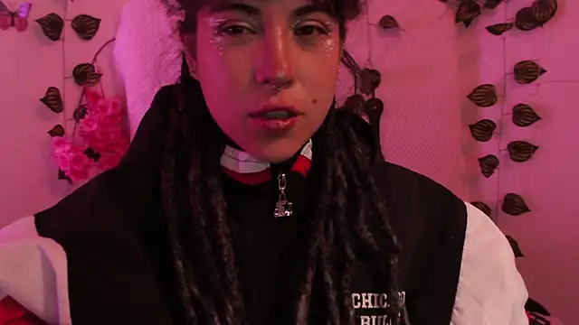 Hellen dumont online show from October 8, 2025, 3:30 am