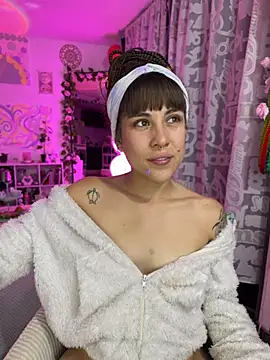 Hellen dumont online show from July 14, 2026, 2:05 am