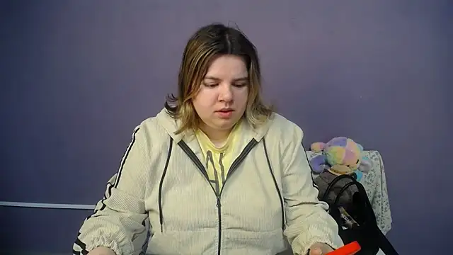 Snapshot of so_shy chatting on May 10, 2026, 6:28 am so shy online show from May 10, 2026, 6:28 am