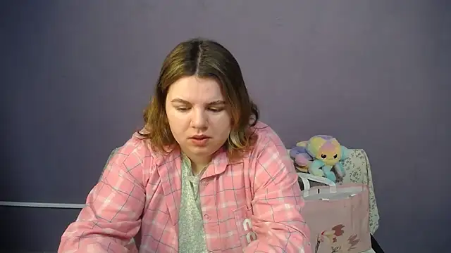 so shy online show from April 28, 2026, 6:29 am
