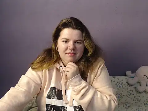 Snapshot of so_shy chatting on November 26, 2025, 7:30 am so shy online show from November 26, 2025, 7:30 am