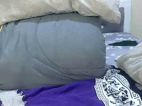 Snapshot of Babysiara1 chatting on September 14, 2025, 8:15 am Babysiara1 online show from September 14, 2025, 8:15 am