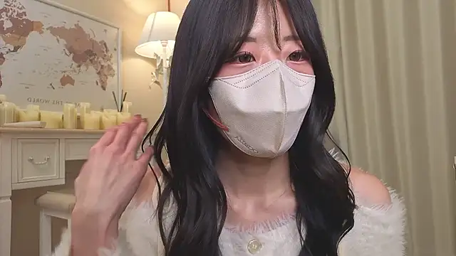 Snapshot of JP-ERENA chatting on March 8, 2026, 8:06 am JP-ERENA online show from March 8, 2026, 8:06 am