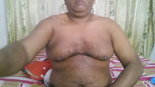 Beargryzzly online show from December 15, 2024, 7:21 pm