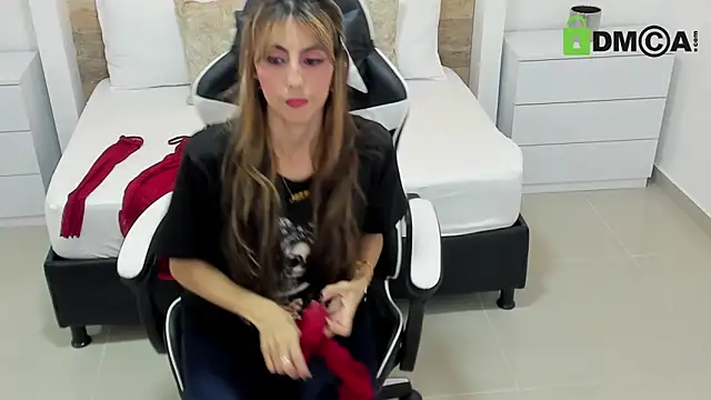 Snapshot of candy_summer28 chatting on October 10, 2025, 7:15 pm candy summer28 online show from October 10, 2025, 7:15 pm