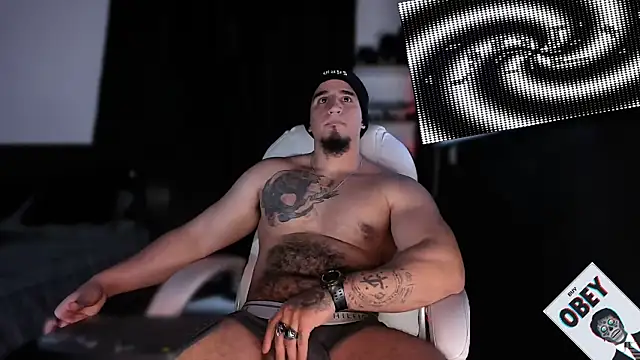 kingbear777 online show from February 2, 2025, 4:59 am